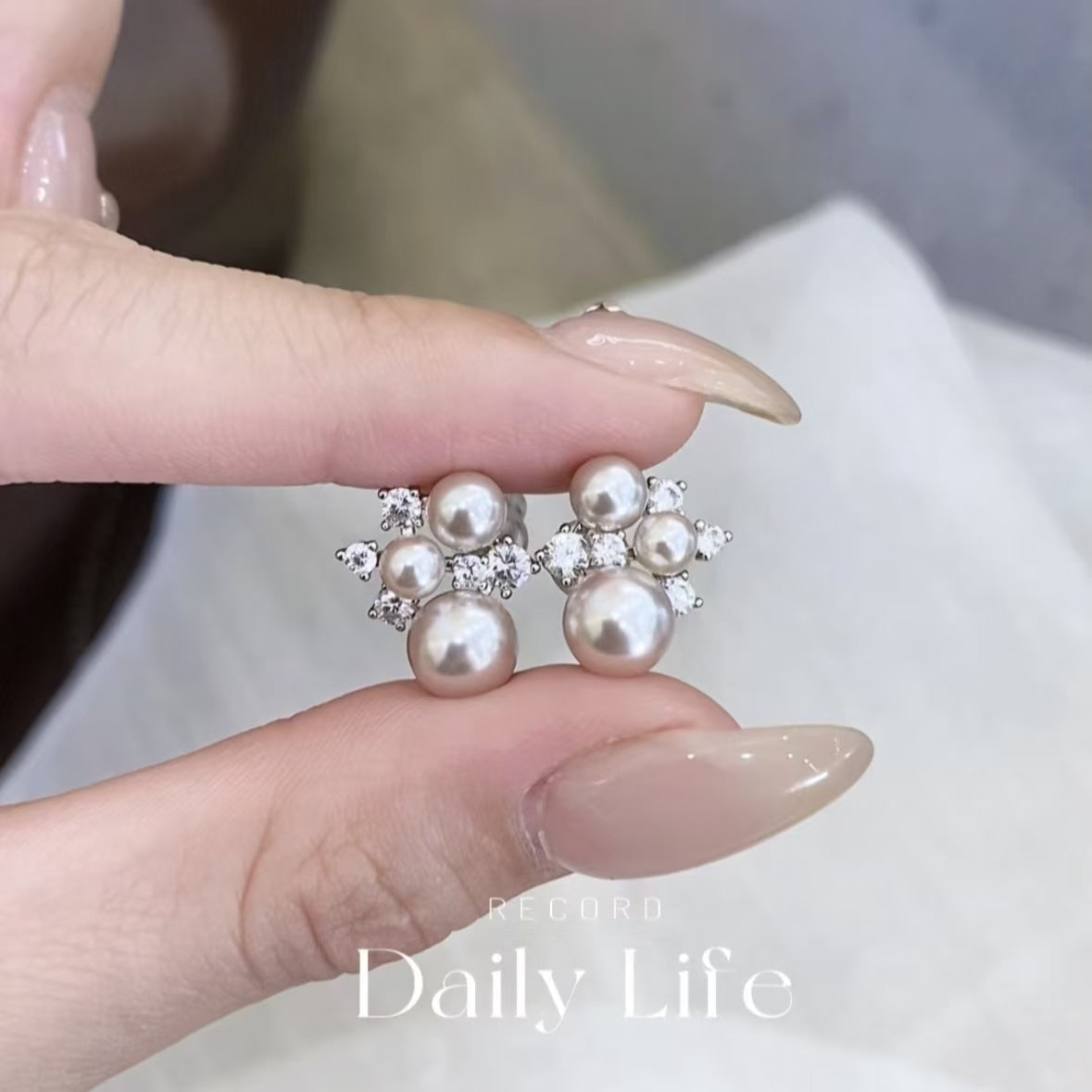 S925 silver gentle whitening manta rose color pearl zircon earrings