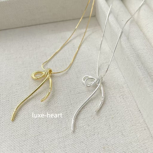 Niche design S925 silver line bow necklace