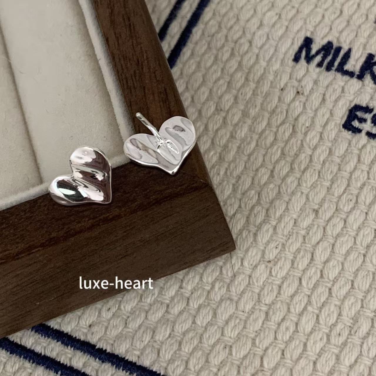 New style earrings ins style cute sweet 925 silver niche design love earrings