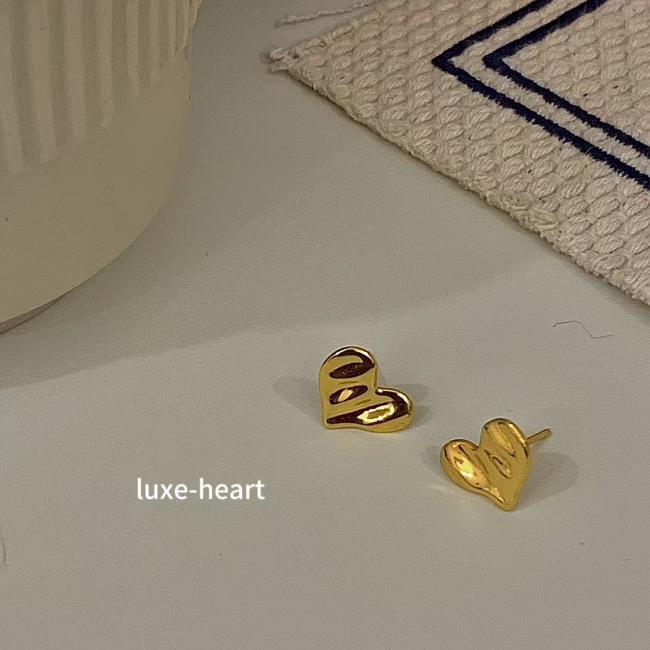 New style earrings ins style cute sweet 925 silver niche design love earrings